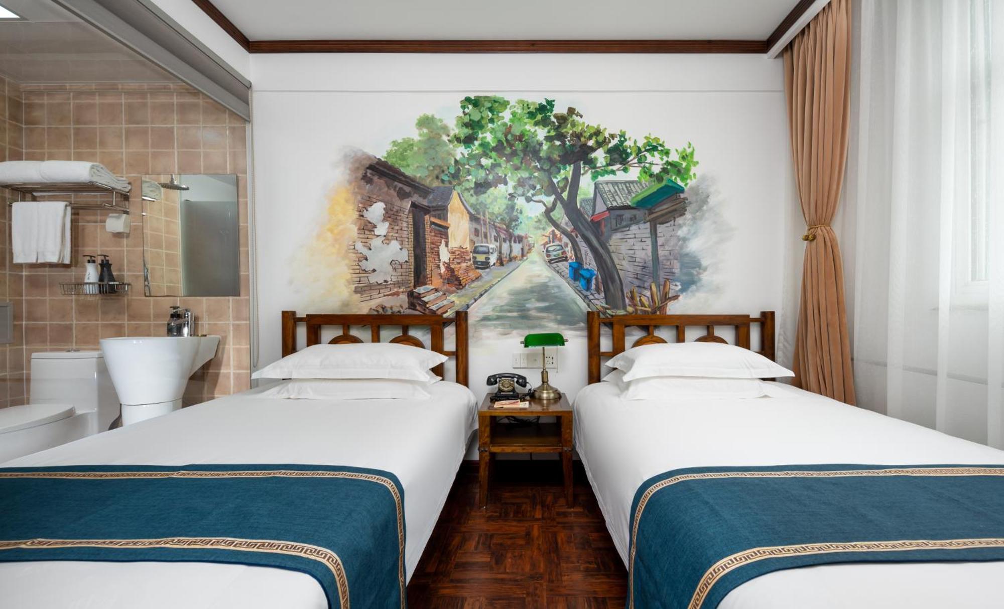 Time Traveller Hotel- Near Beijing Yonghe Lama Temple, Ghost Street, Beihai Park, Jingshan Park, Drum Tower, Houhai Bar Street, Tian'Anmen Square, Located In Beijing Traditional Hutongs, 5 Minutes Away From Subway, Free Laundry Serive Exterior foto