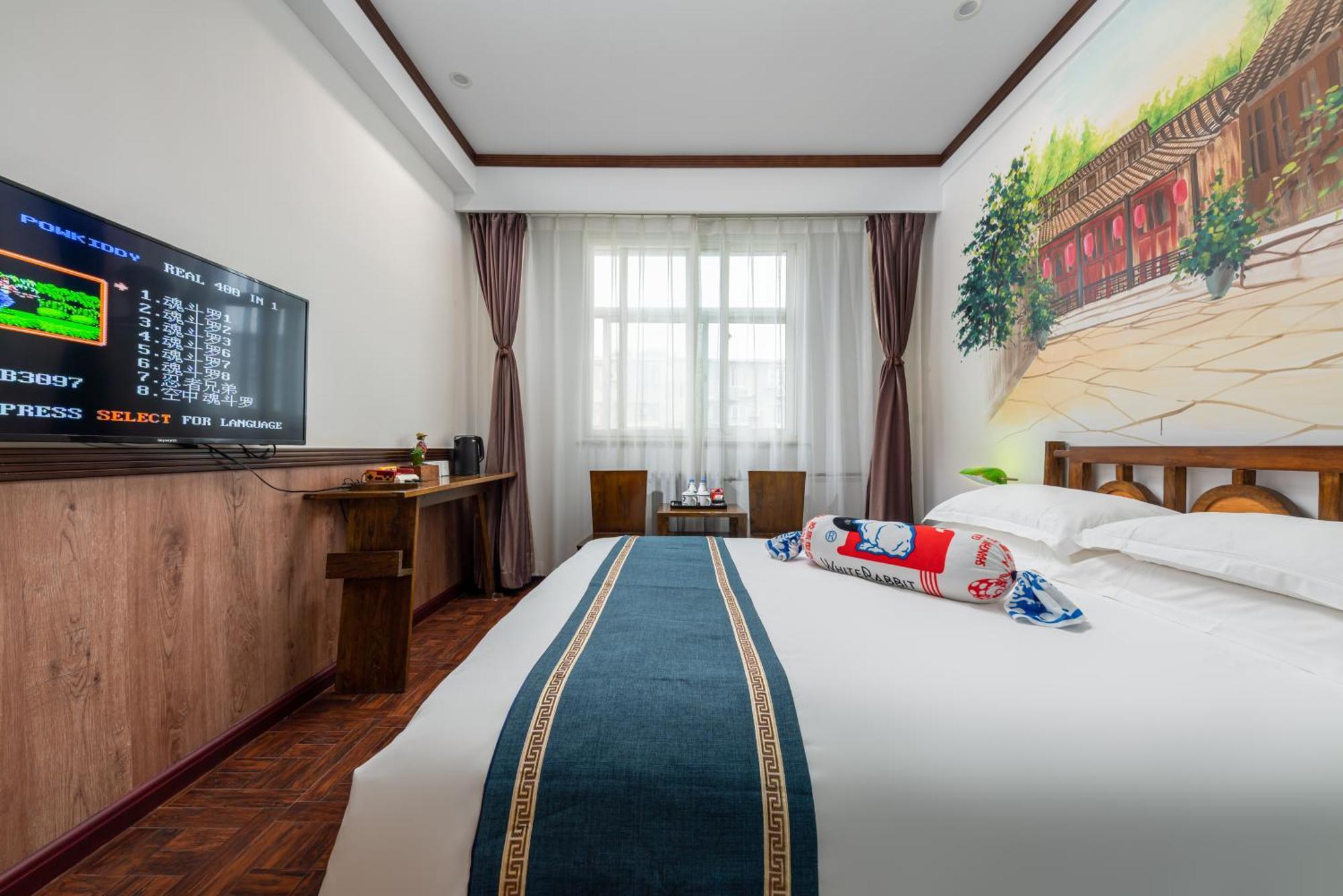 Time Traveller Hotel- Near Beijing Yonghe Lama Temple, Ghost Street, Beihai Park, Jingshan Park, Drum Tower, Houhai Bar Street, Tian'Anmen Square, Located In Beijing Traditional Hutongs, 5 Minutes Away From Subway, Free Laundry Serive Exterior foto